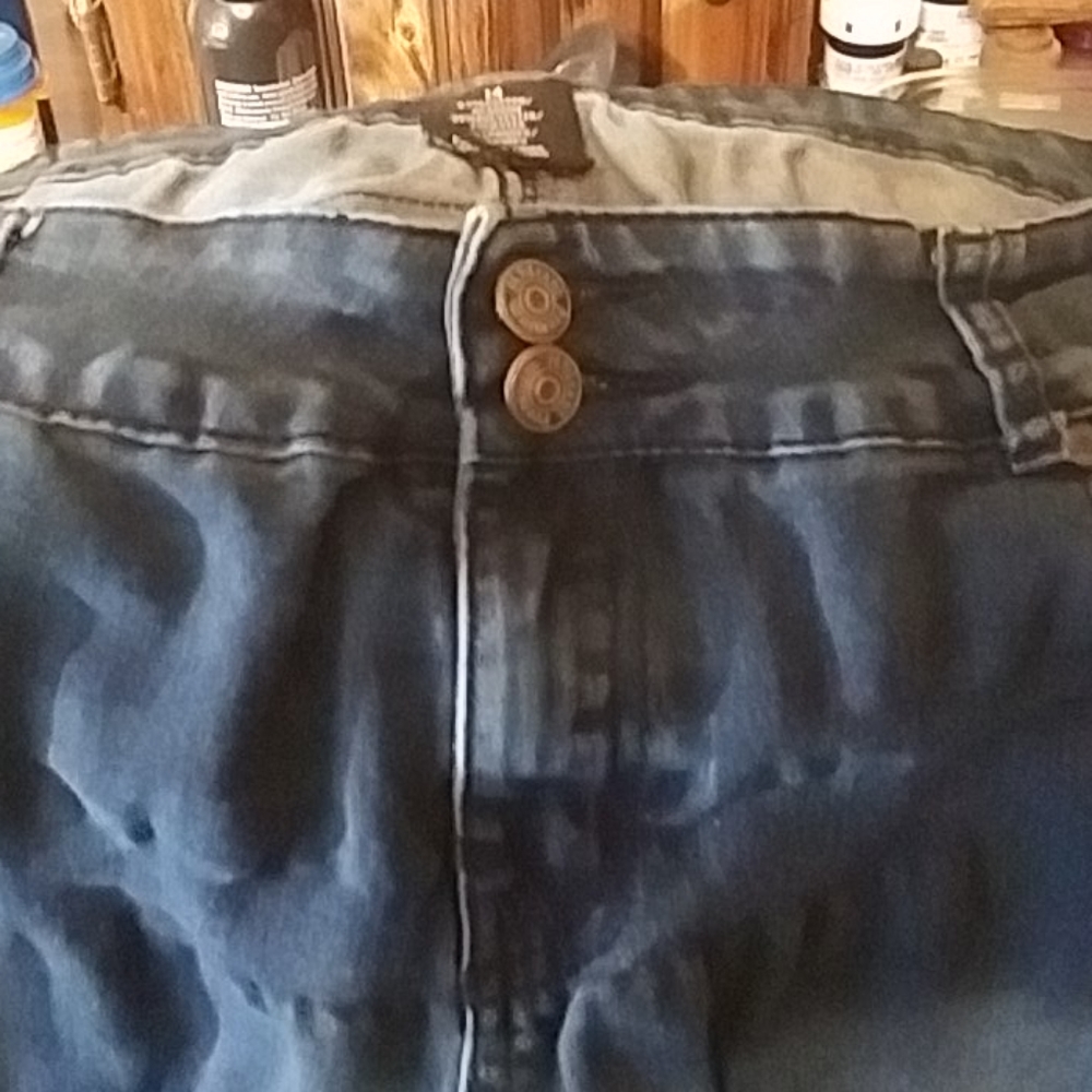 Jeans - Picture 2 of 2
